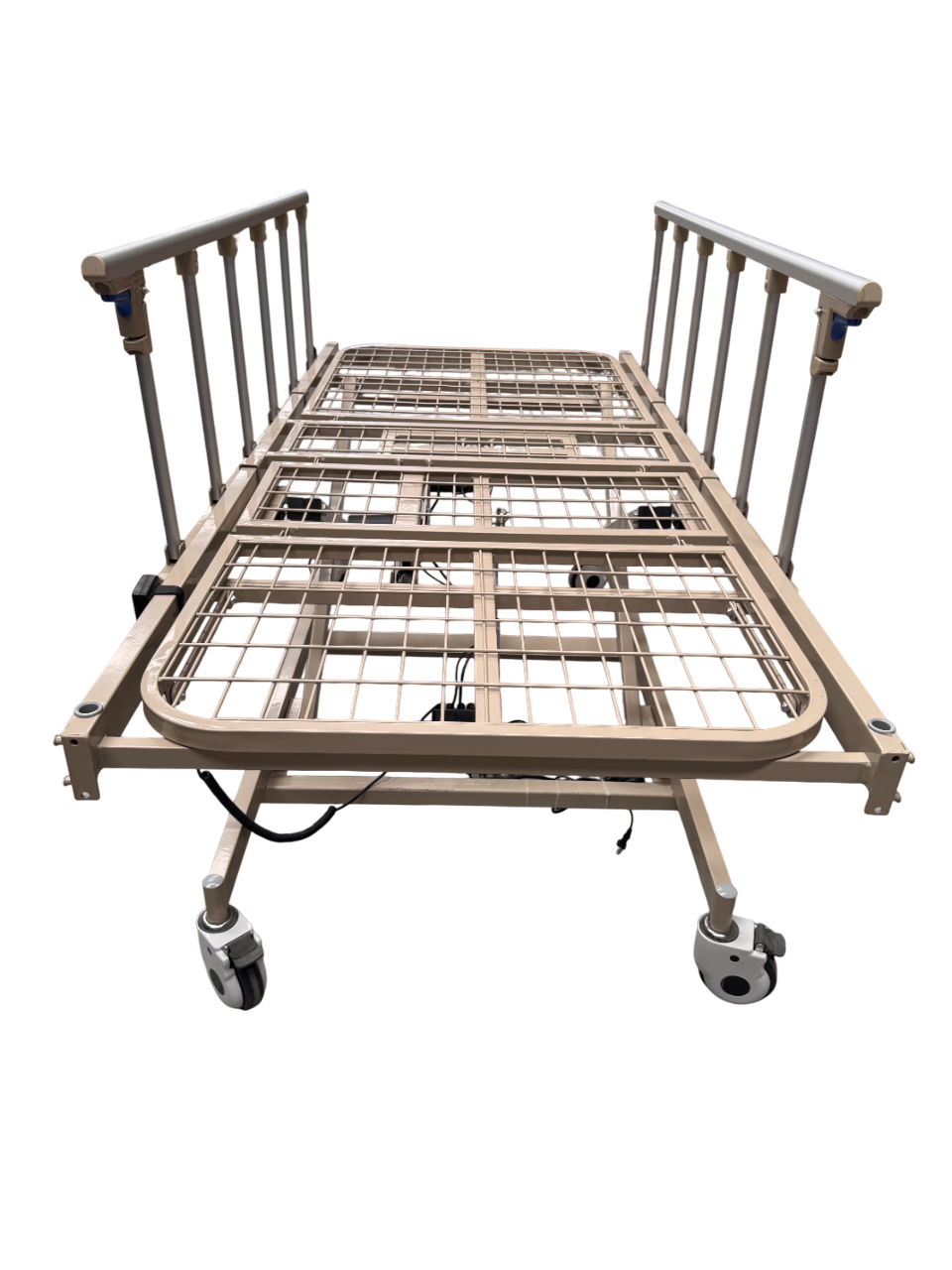 Cama de Hospital Eléctrica de 3 Posiciones | Estructura de Acero, Soporta hasta 150kg (Detalles estéticos, en barandal y control)