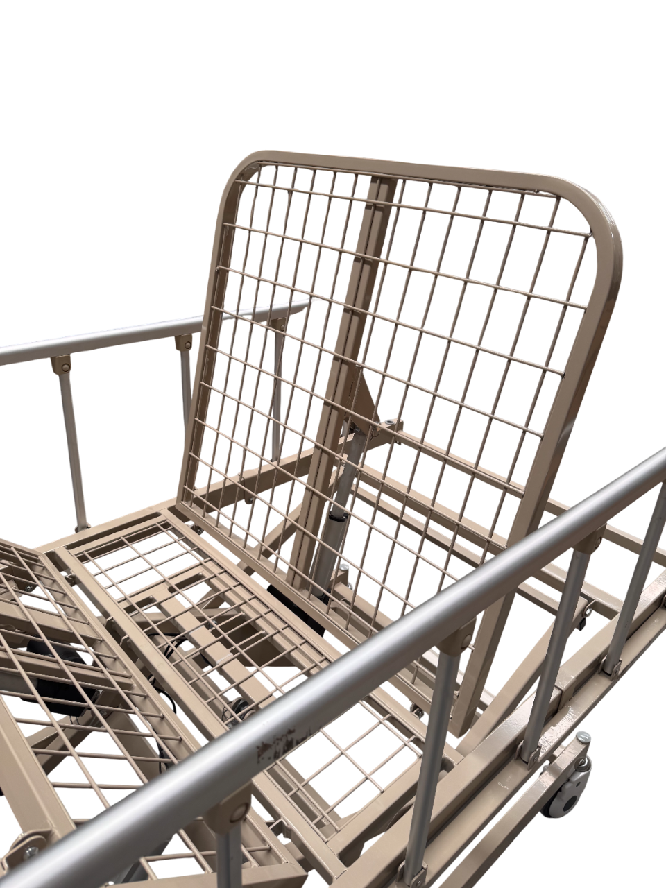 Cama de Hospital Eléctrica de 3 Posiciones | Estructura de Acero, Soporta hasta 150kg (Detalles estéticos, en barandal y control)