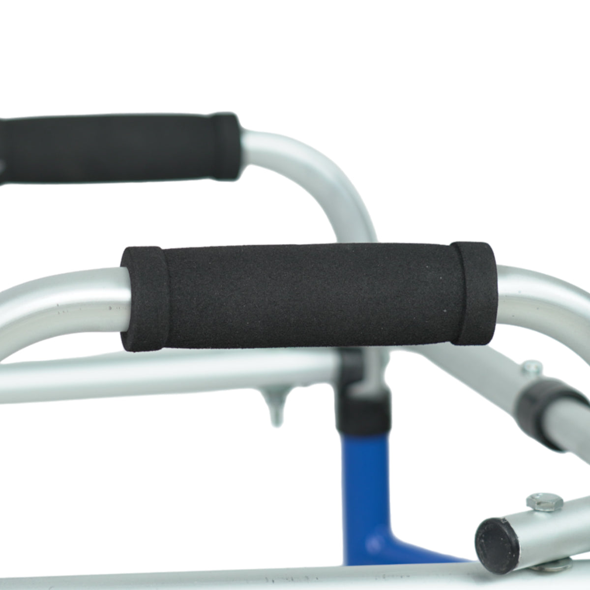 Empuñaduras acojinadas ergonómicas para andadera caminadora infantil.